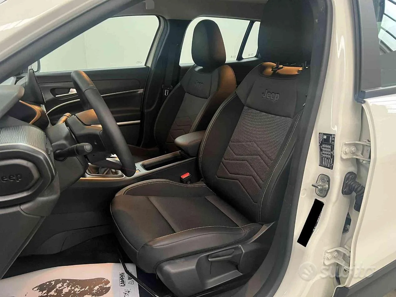 Jeep Avenger 2024 photo 4
