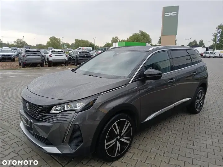 Peugeot 5008 2022 photo 2