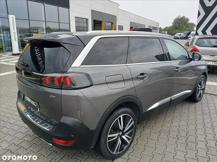 Peugeot 5008 2022 photo 3