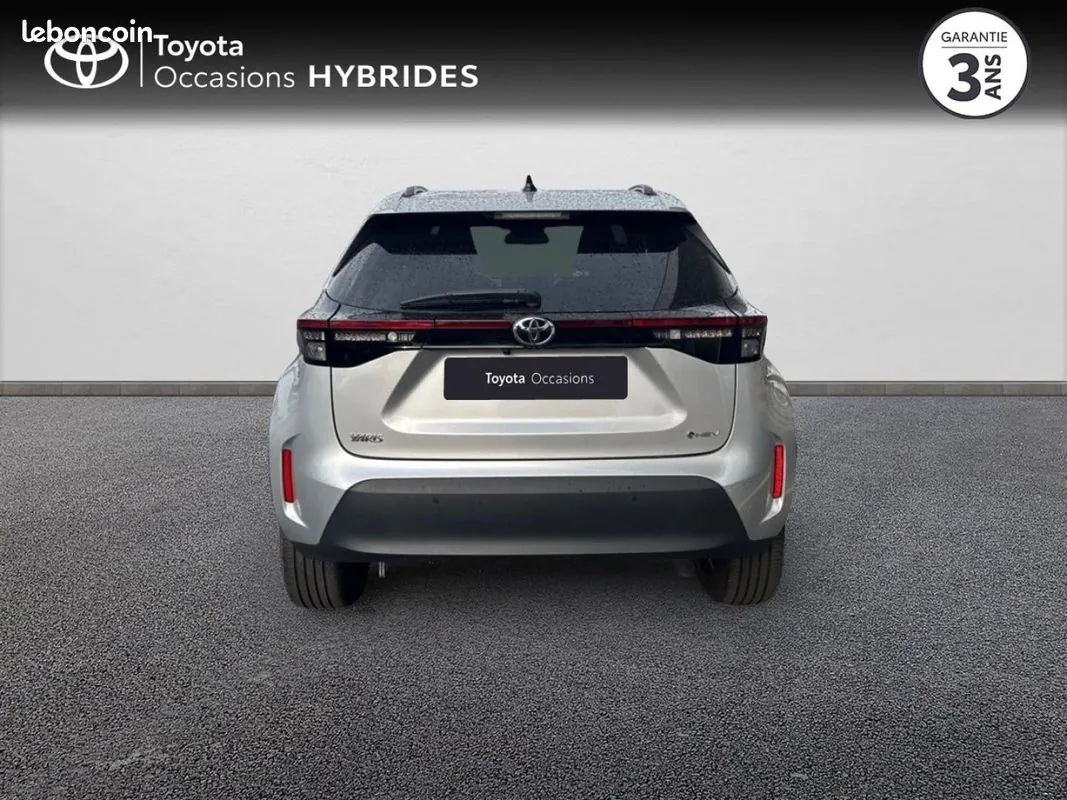Toyota Yaris Cross 2025 photo 4
