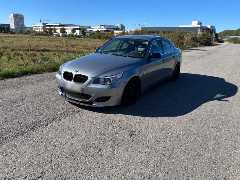 BMW 530I