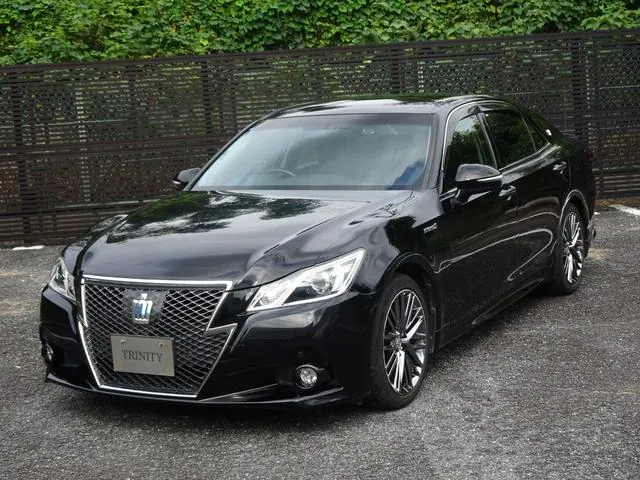 Toyota Crown Athlete Hybrid 2014 photo 3