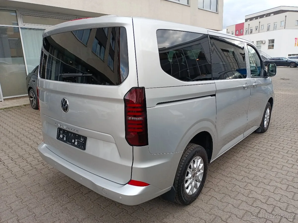 Volkswagen Caravelle 2025 photo 4