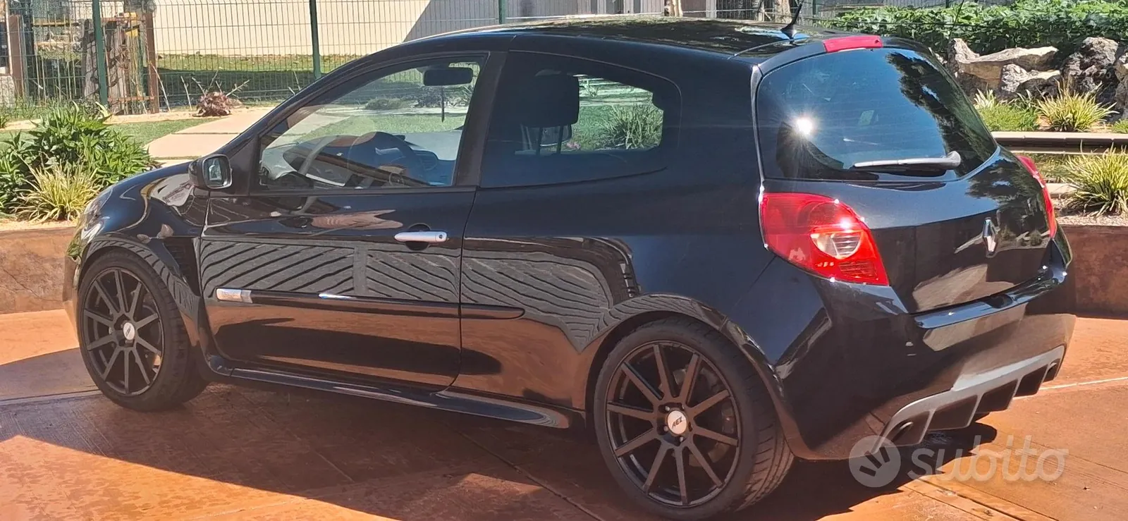 Renault Clio Rs 2009 photo 3