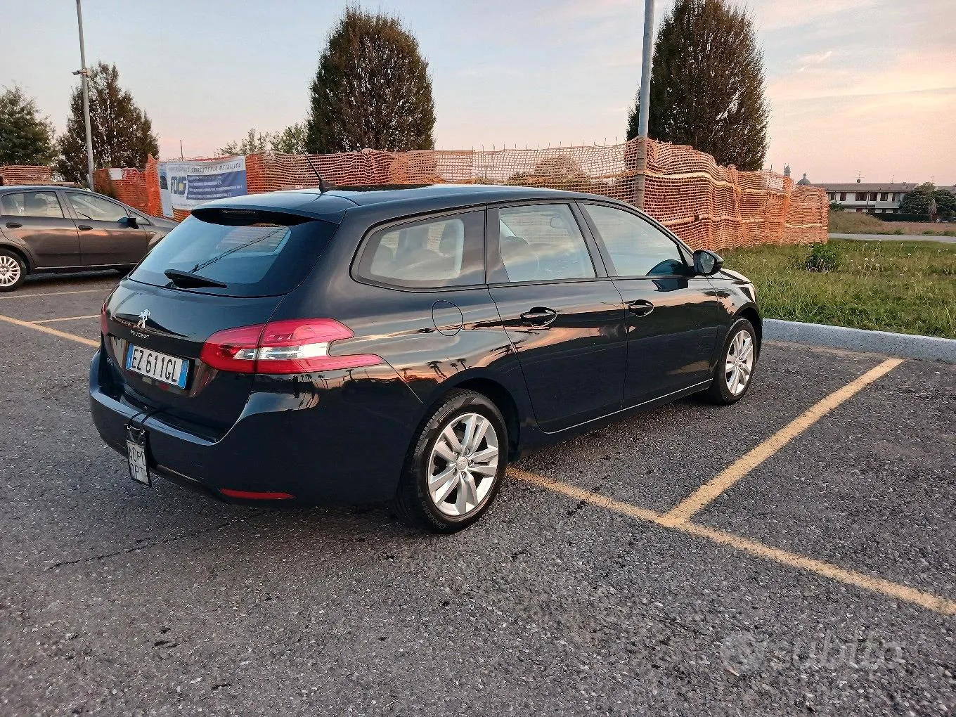 Peugeot 308 2015 photo 4