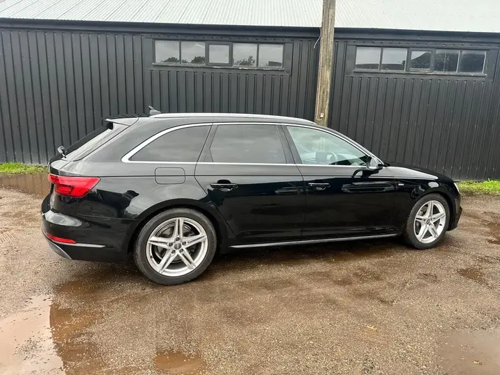Audi A4 Avant 2016 photo 4