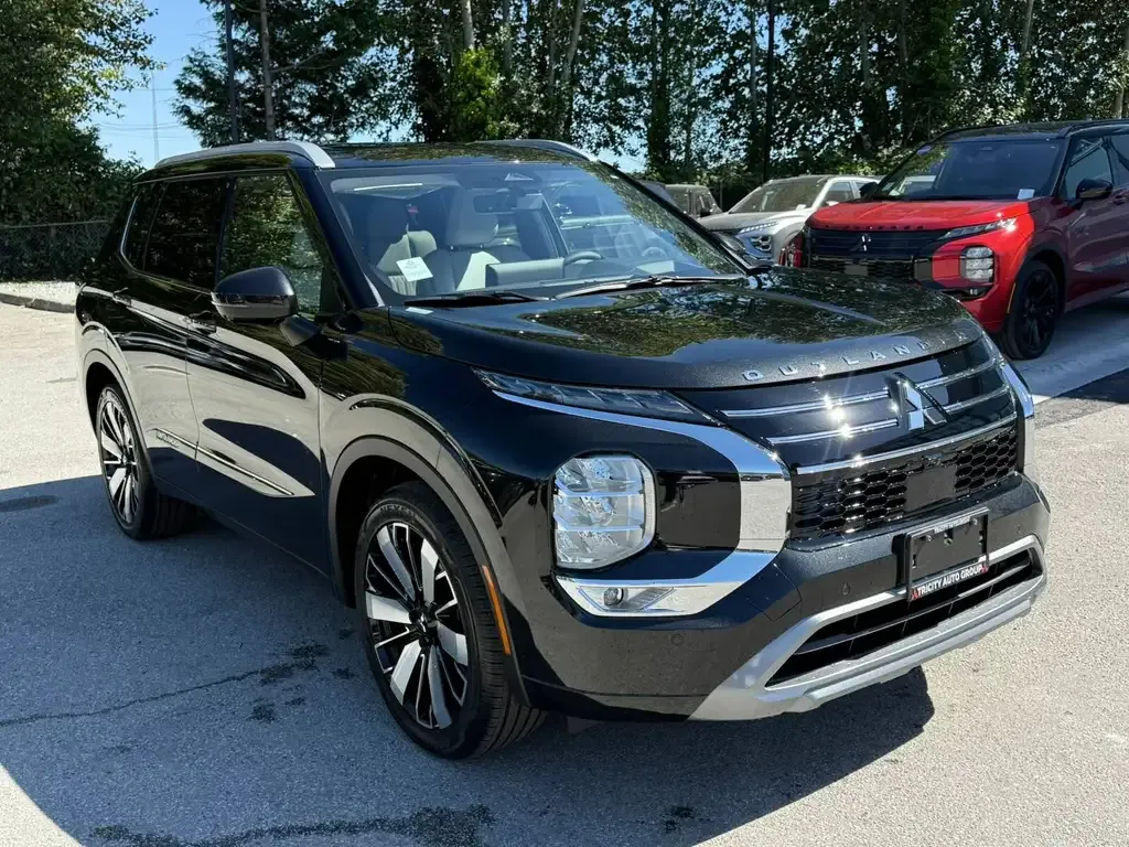 Mitsubishi Outlander 2026 photo 4