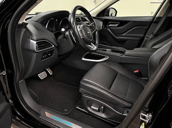 Jaguar F-Pace 2020 photo 5