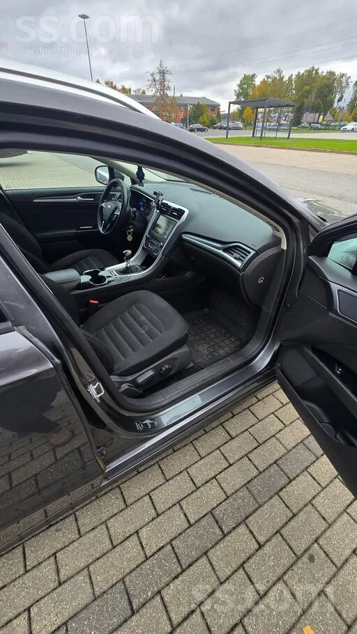Ford Mondeo