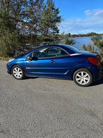 Peugeot 207 Cc 2008 photo 4