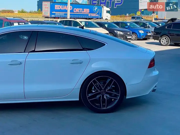 Audi A7 Sportback 2013 photo 4