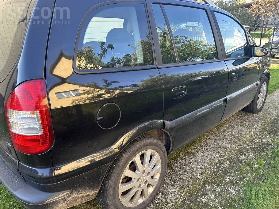 Opel Zafira 2005 photo 3