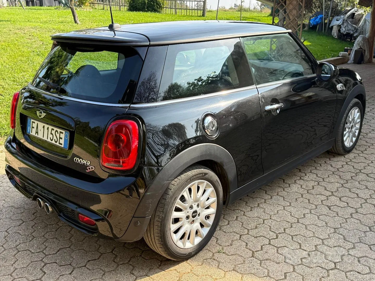 Mini Mini Cooper Sd 2015 photo 3