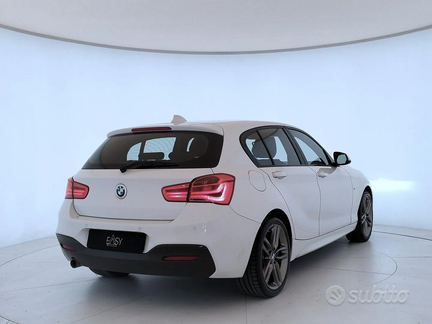 BMW 118D 2017 photo 4