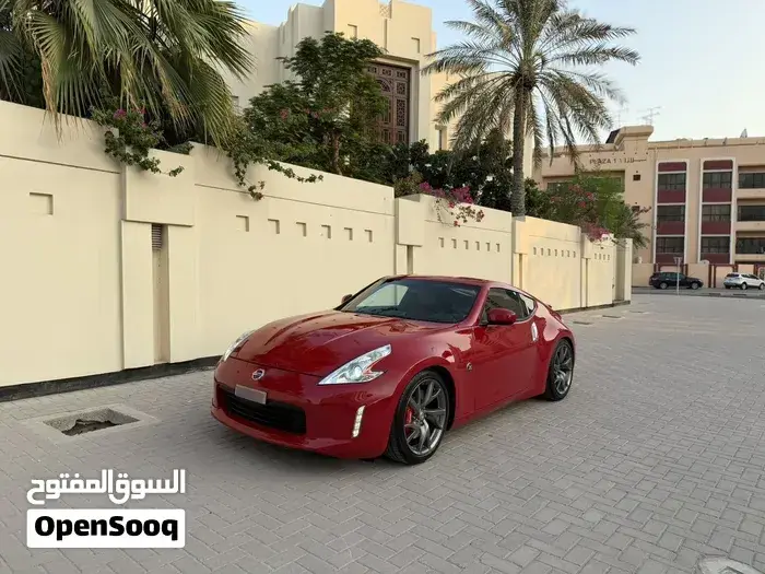 Nissan Z