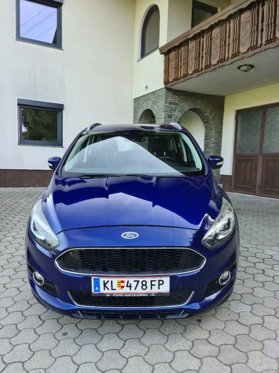 Ford S-Max