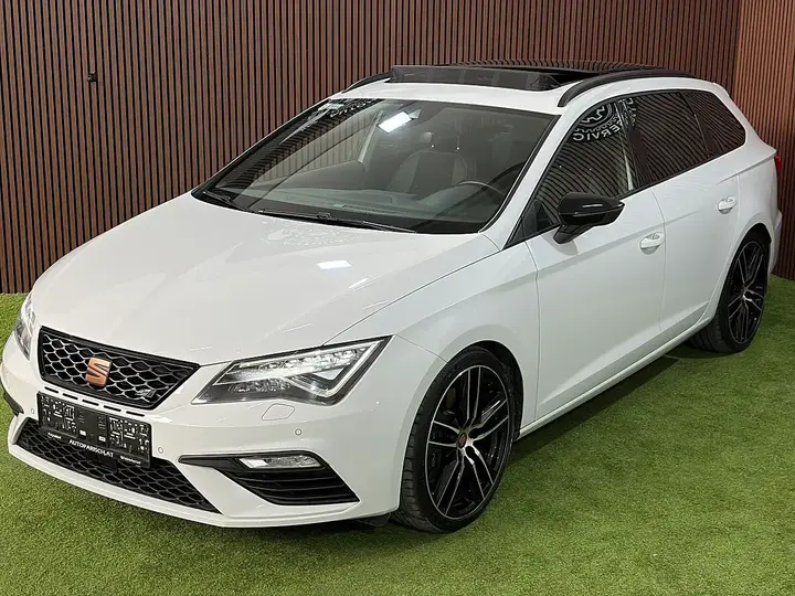 Seat Leon 2020 photo 2