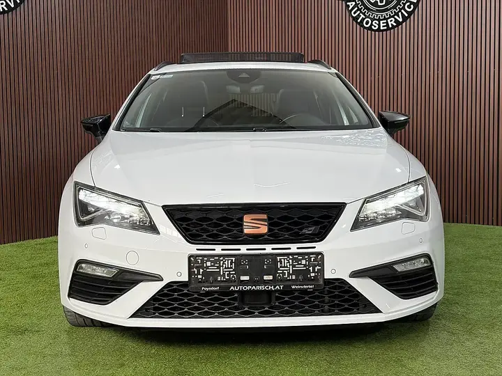 Seat Leon 2020 photo 3