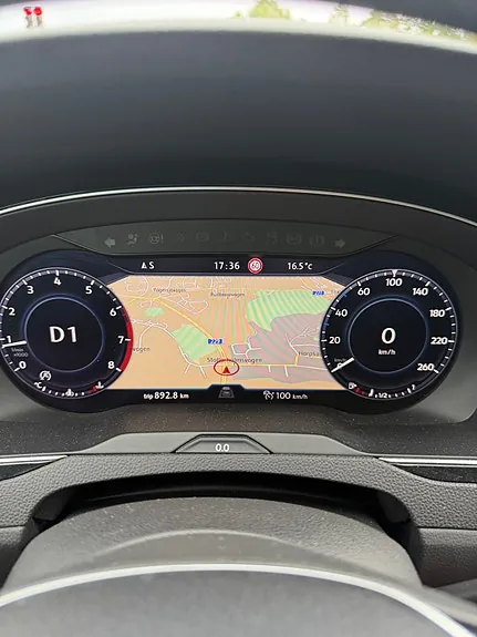 Volkswagen Passat 2017 photo 2