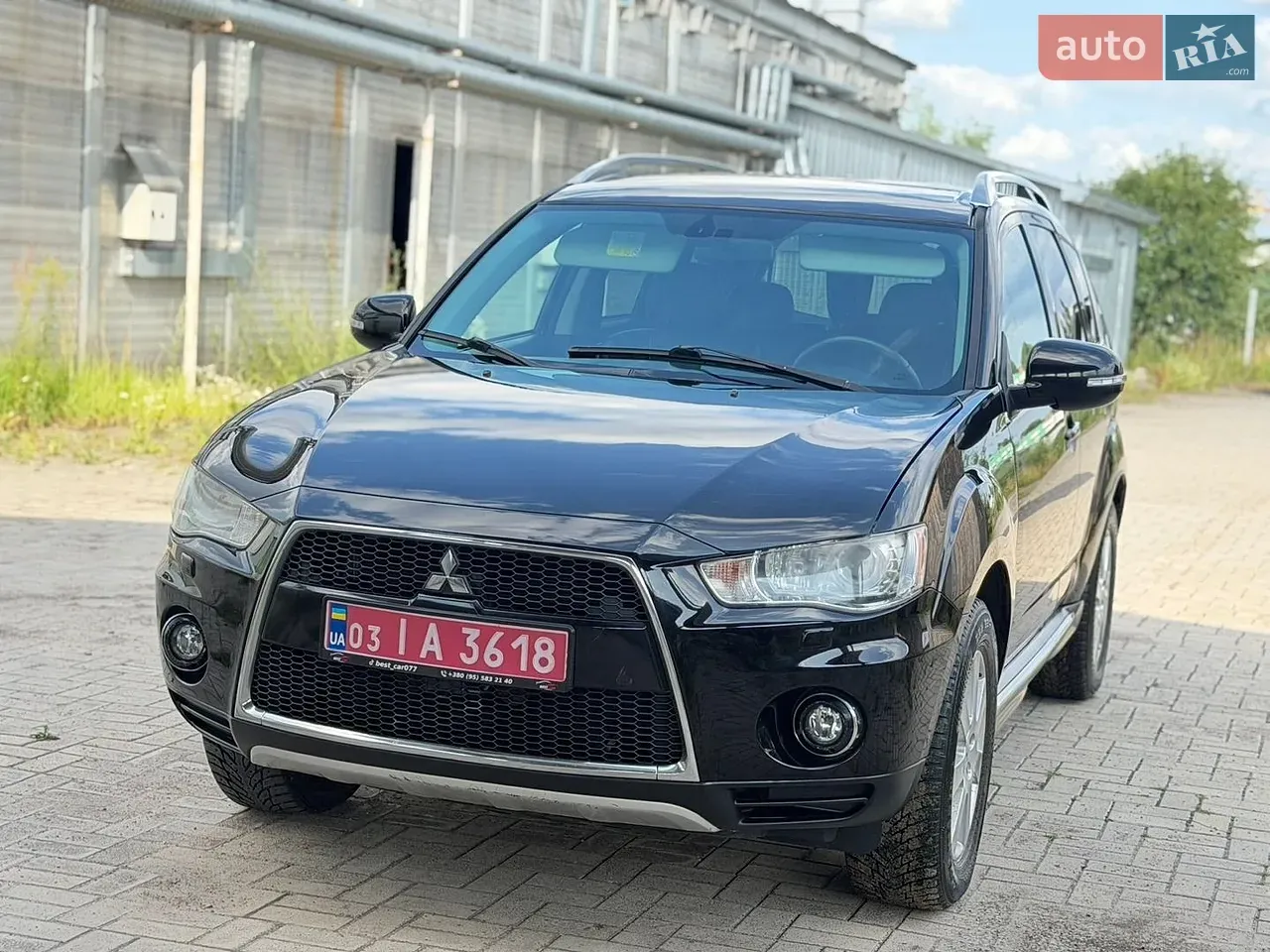 Mitsubishi Outlander 2010 photo 4