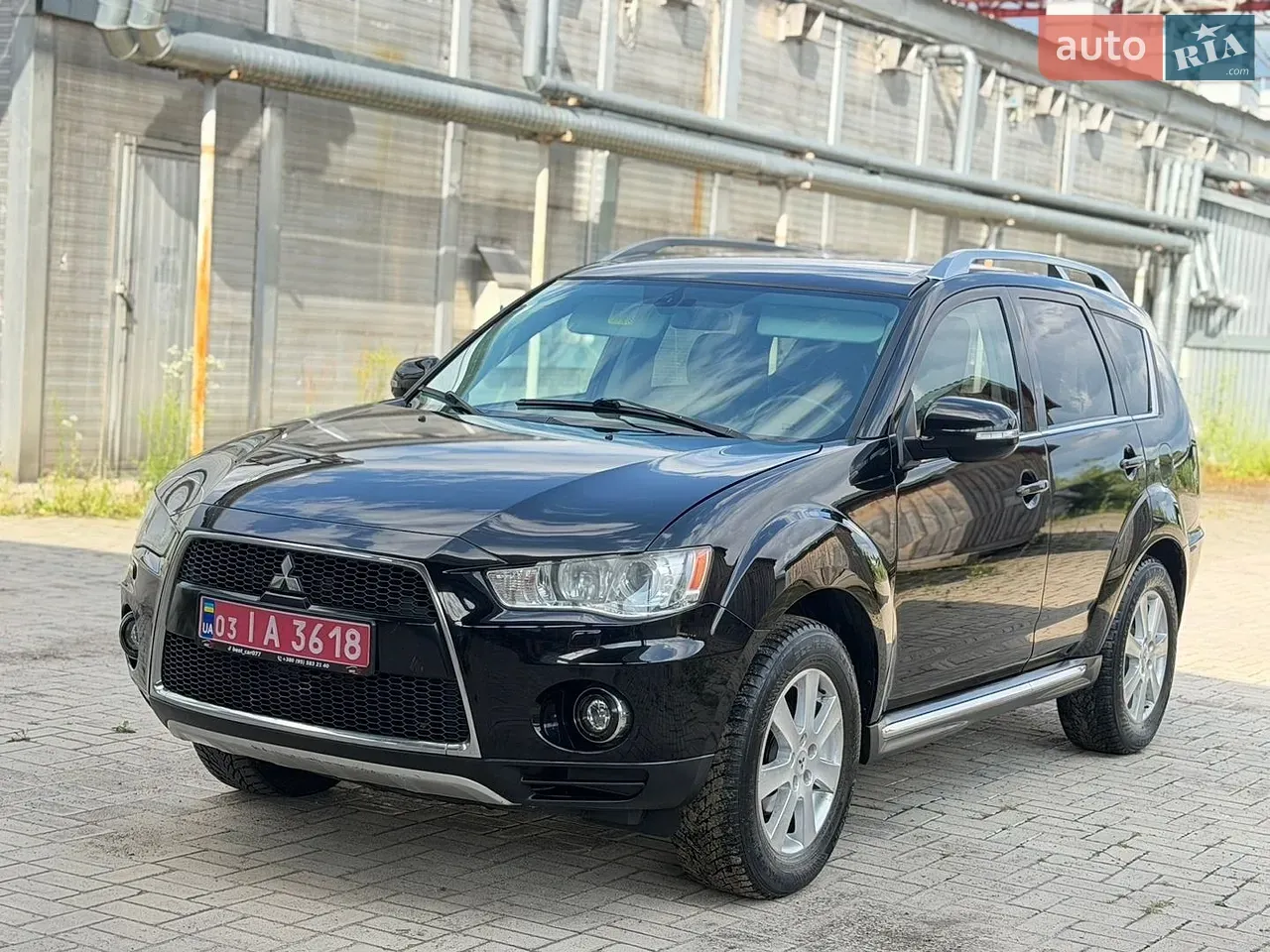 Mitsubishi Outlander 2010 photo 5
