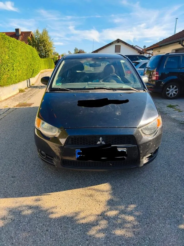 Mitsubishi Colt