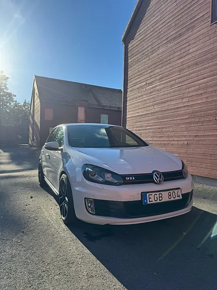 Volkswagen Golf 6 2011 photo 3