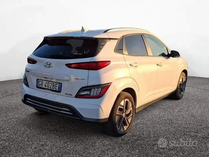 Hyundai Kona 2023 photo 3