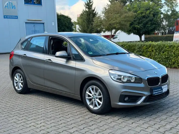 BMW 218I