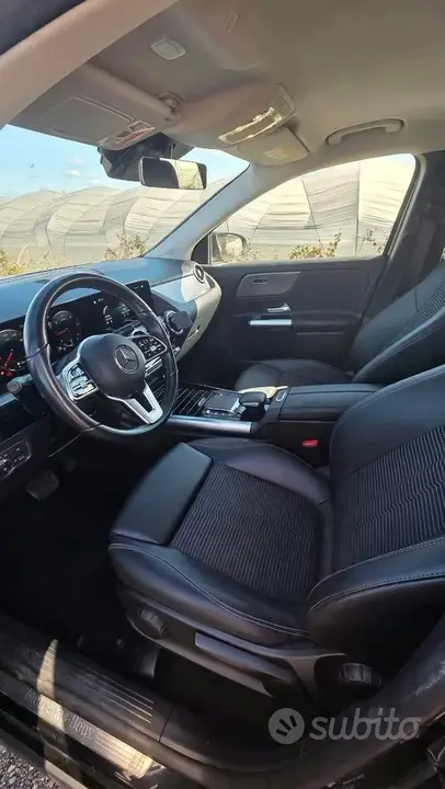 Mercedes-Benz Gla 2022 photo 4