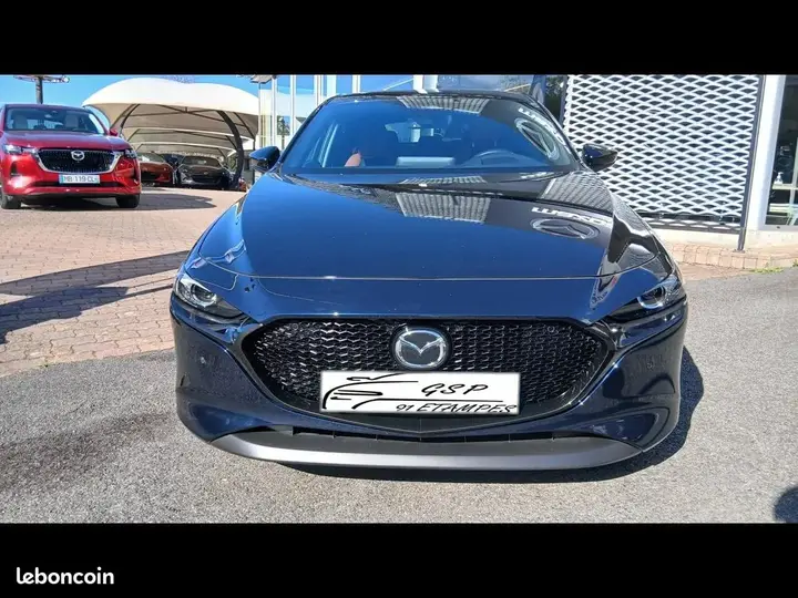 Mazda 3 2025 photo 2