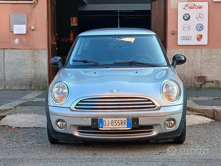 Mini Mini One 2007 photo 2