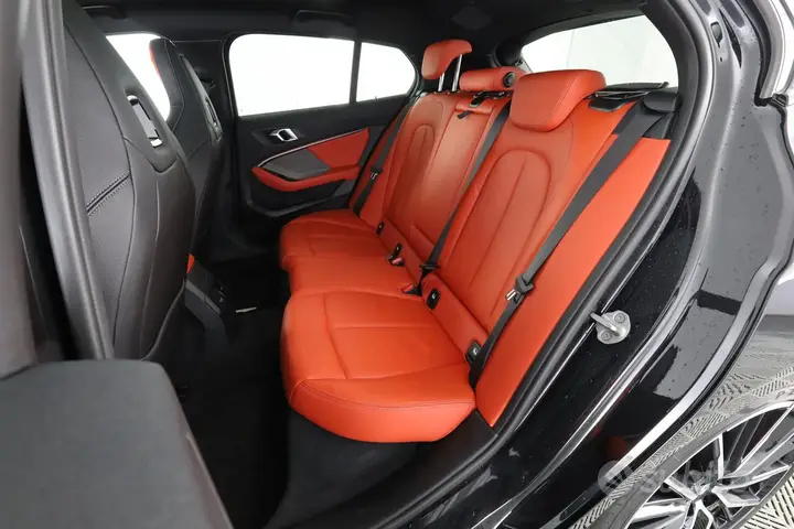 BMW 1 Series 2021 photo 3