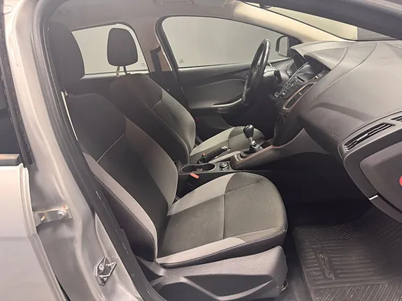 Ford Focus 2015 photo 5