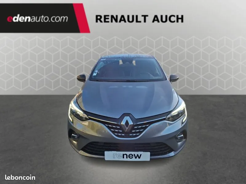 Renault Clio 2022 photo 2