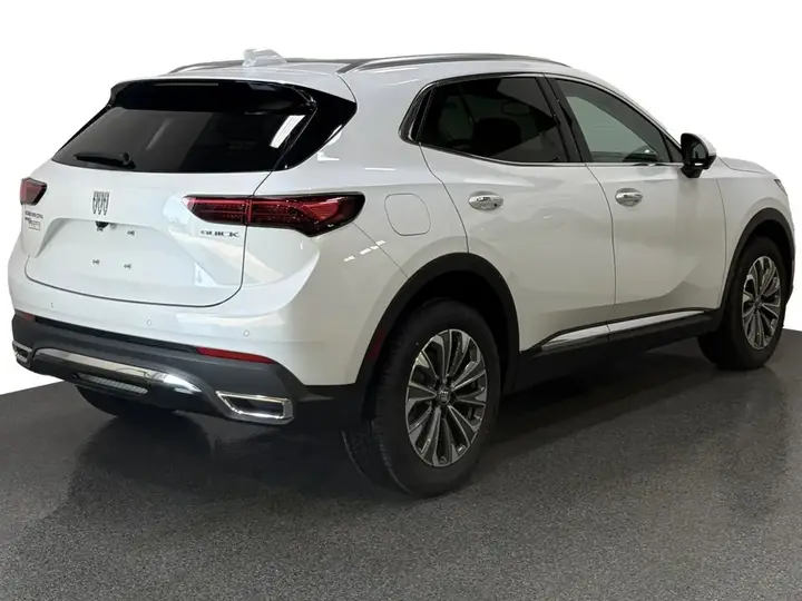 Buick Envision 2026 photo 2