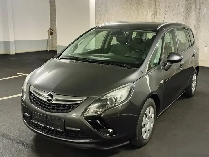 Opel Zafira Tourer