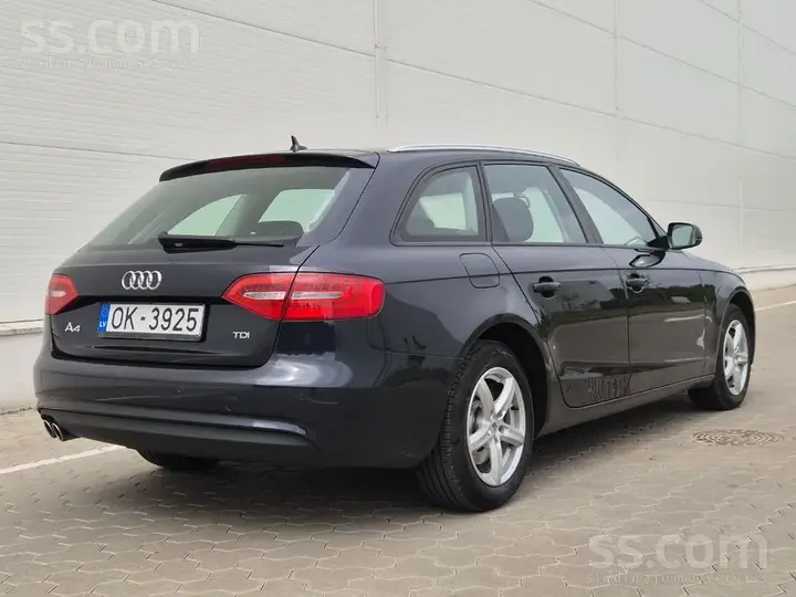 Audi A4 2014 photo 3