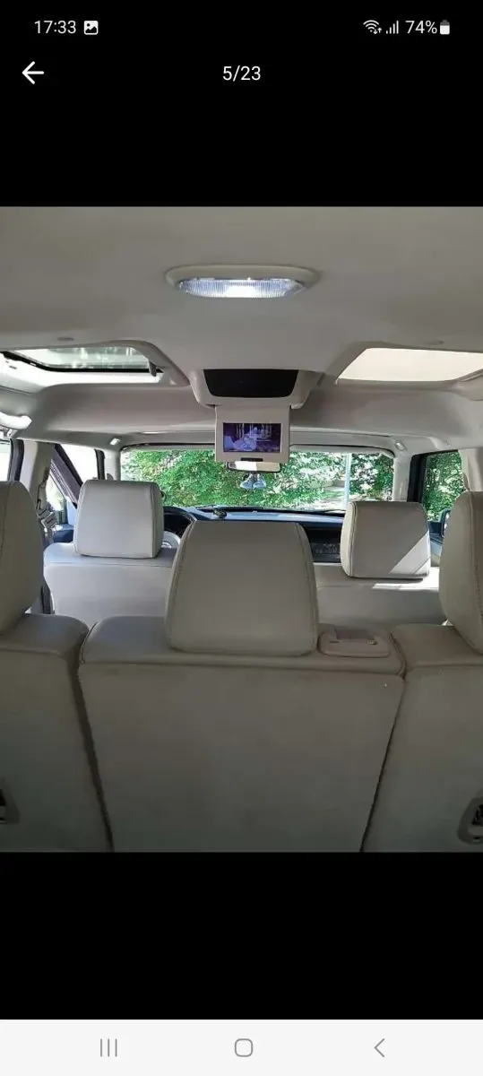 Jeep Commander