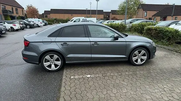 Audi A3 2016 photo 4