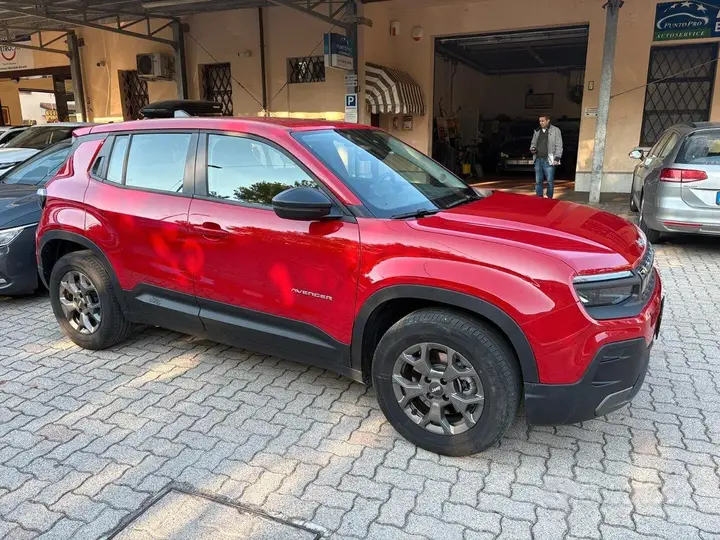 Jeep Avenger 2025 photo 2