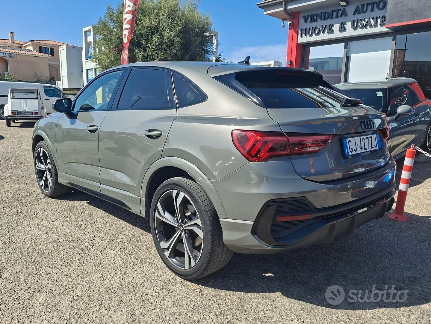 Audi Q3 2022 photo 4