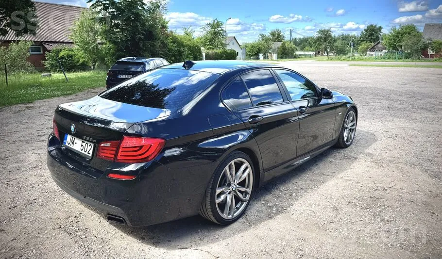 BMW 535 2011 photo 4