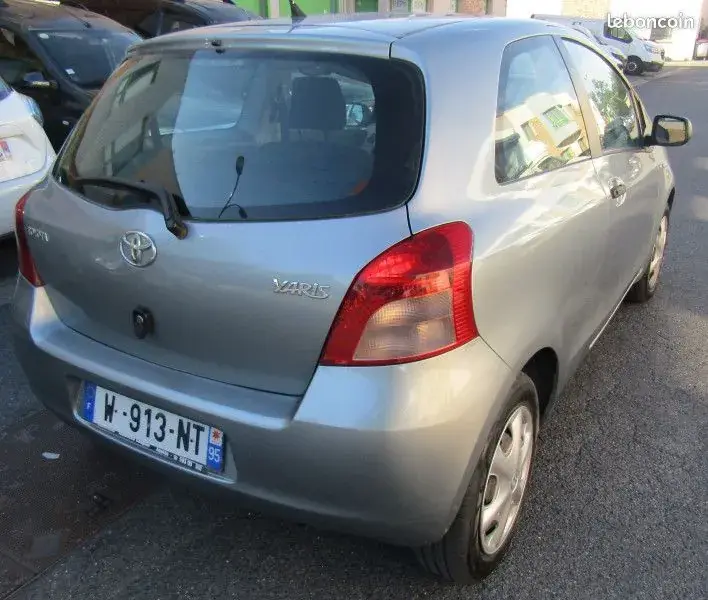 Toyota Yaris 2007 photo 5