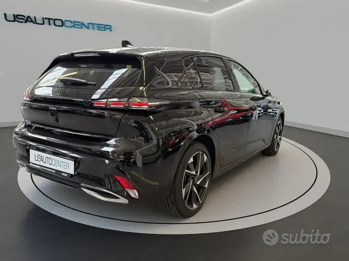 Peugeot 308 2022 photo 3