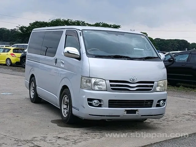 Toyota Regiusace
