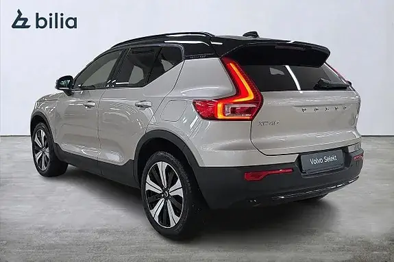 Volvo Xc40 2023 photo 2