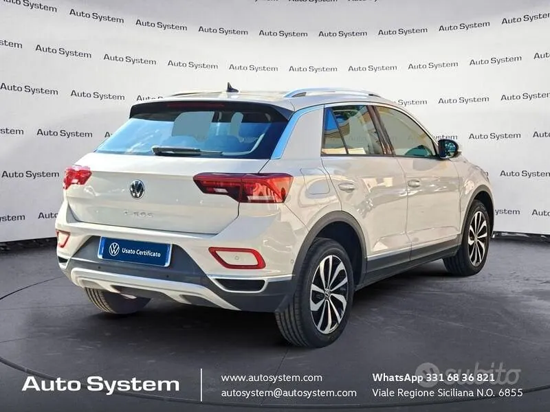 Volkswagen T-Roc 2023 photo 4