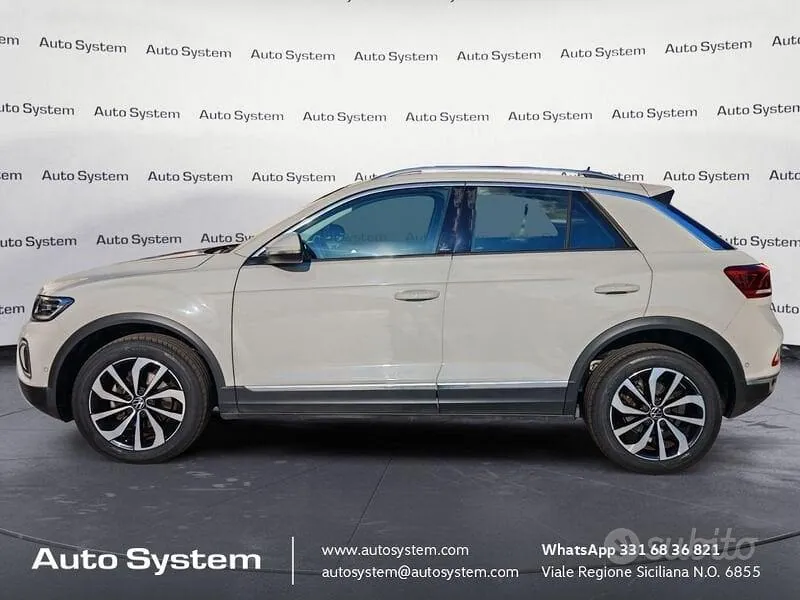 Volkswagen T-Roc 2023 photo 3