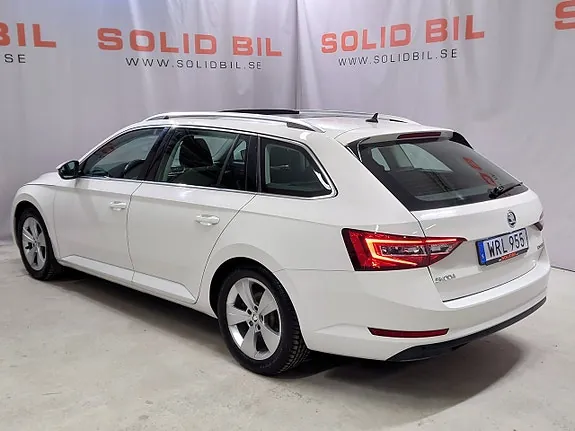 Skoda Superb 2019 photo 4